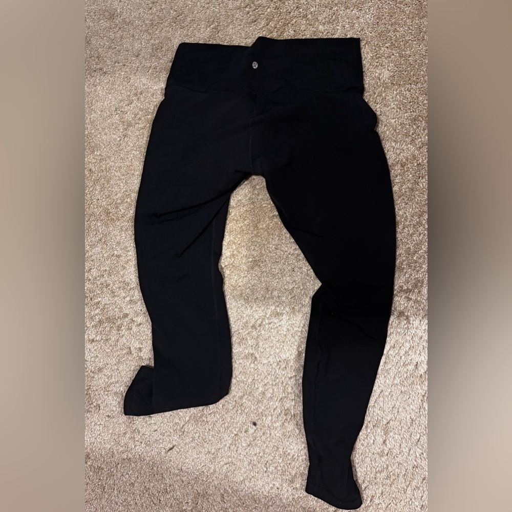 Lululemon Athletica Black Leggings with Fitted Design